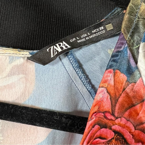 ZARA SHORT PRINTED JUMPSUIT PLAYSUIT BLUE FLORAL TROPICAL RUFFLE Large - Picture 5 of 7